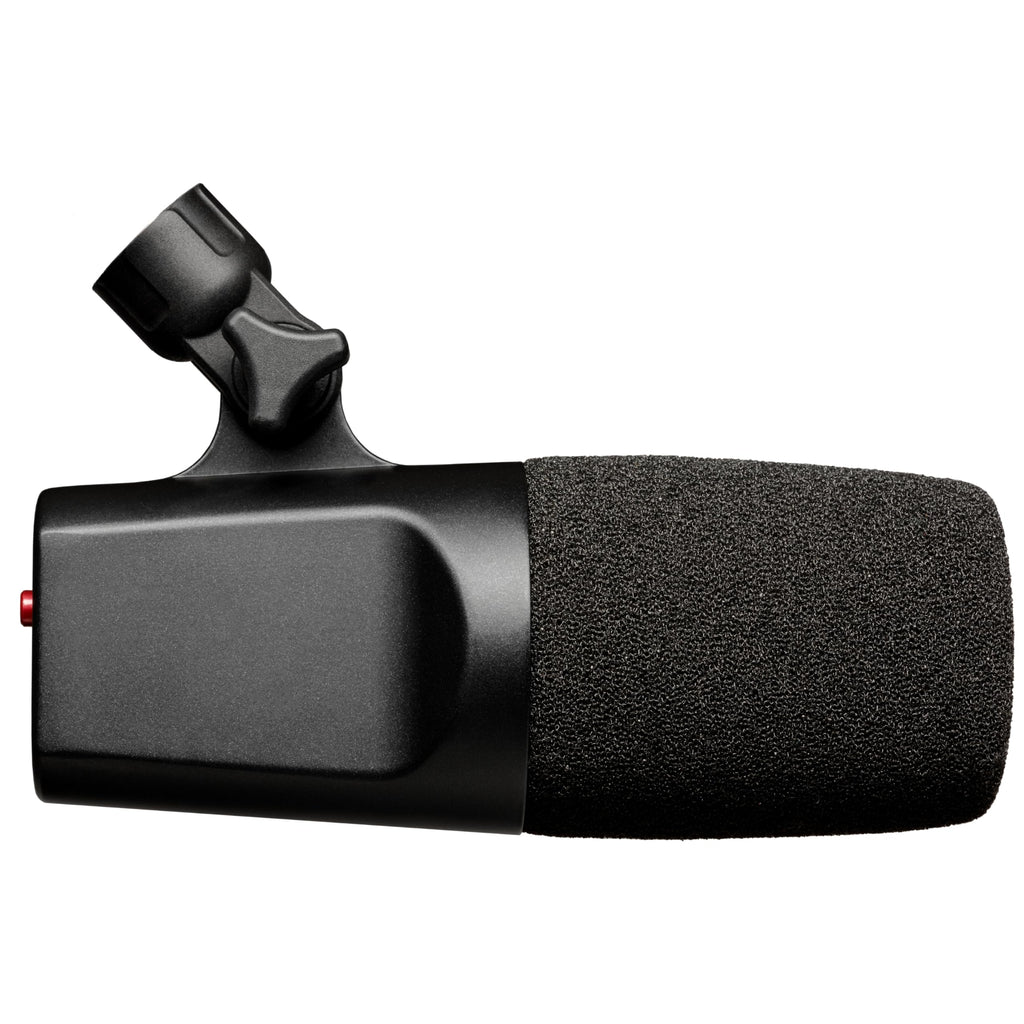 XLR Dynamic Microphone with Shockmount & Pop Filter O26598