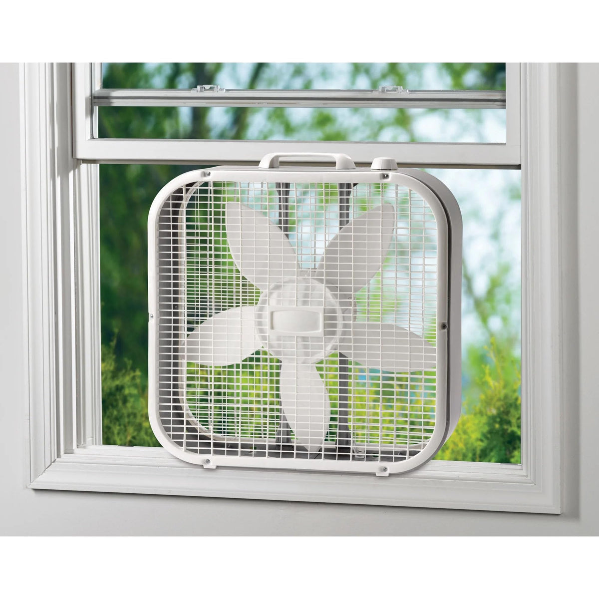 20-inch Classic Box Fan White H145731