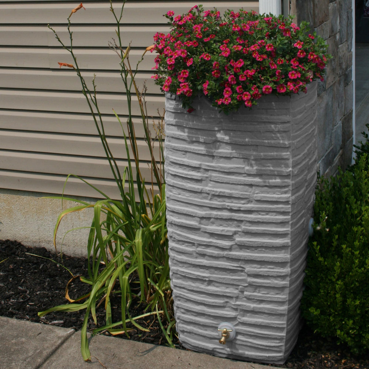 Rain Water Collection Barrel 4 Pack R632013
