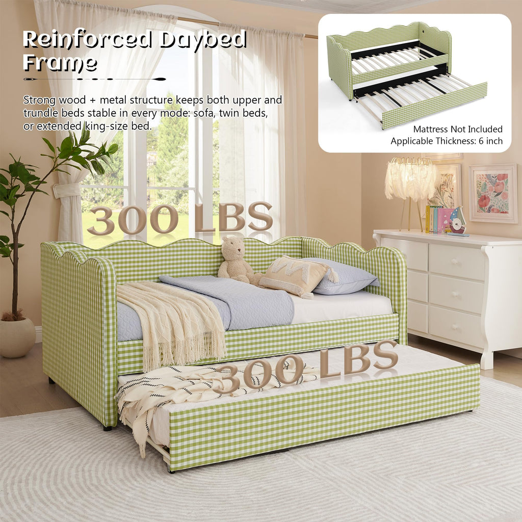Twin Gingham Upholstered Daybed with Pop Up Trundle Bed P66502
