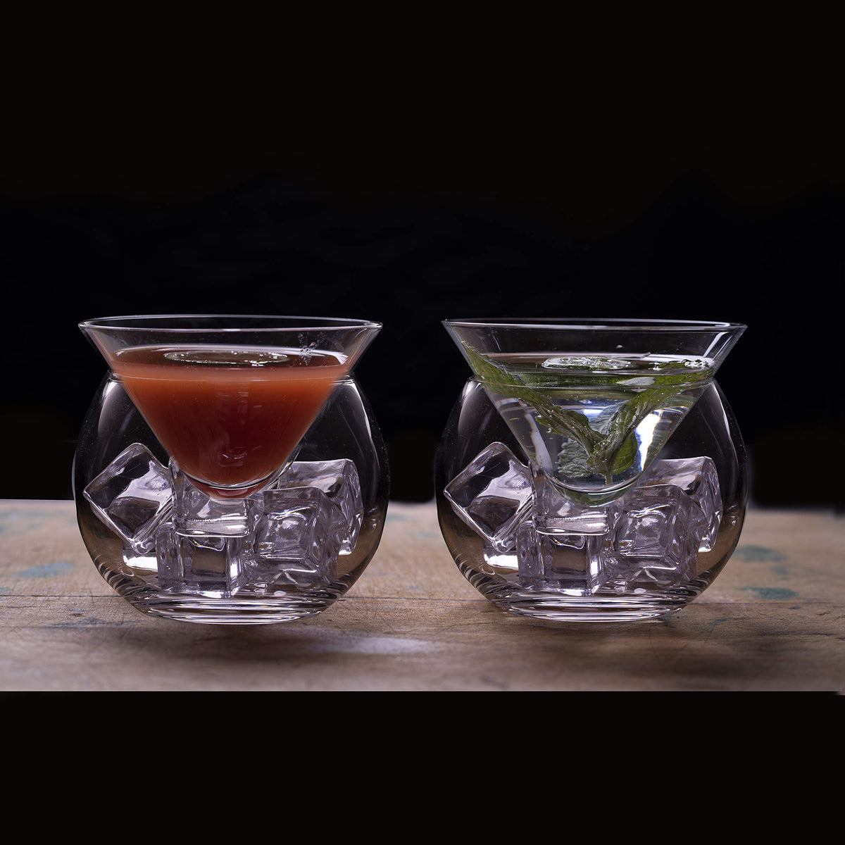 Stemless Martini Glasses with Chiller W9834